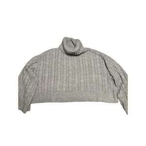 Willow-root Sweater Size S (Fits like L) Gray Cable knit - Slits on Sides